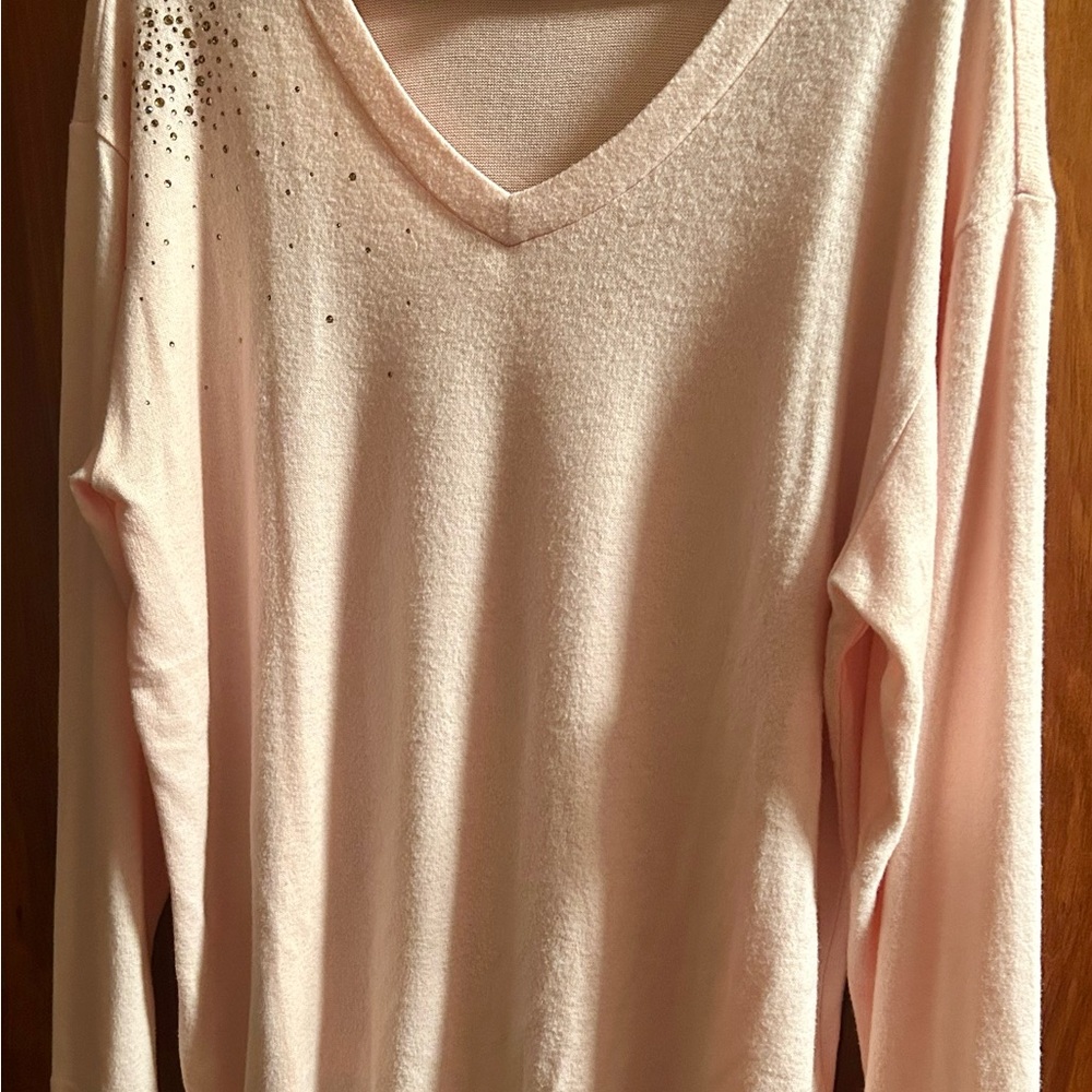 Gloria Vanderbilt V-Neck Sweater